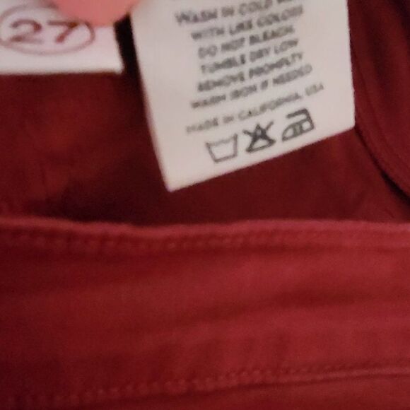 * * J BRAND BURGUNDY/WINE COLOUR SLIGHT STRETCH JEANS Final Discount - Picture 7 of 9